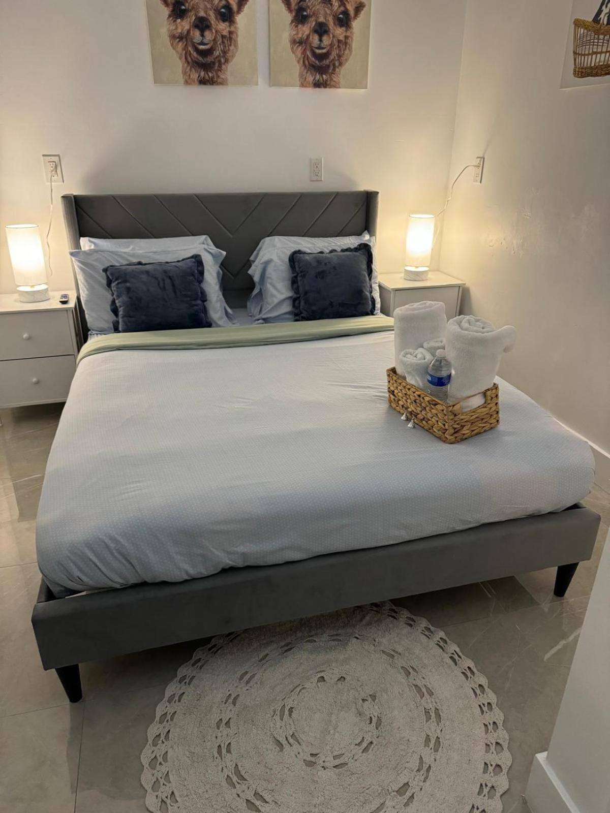 מיאמי Atrium Hostel Design District מראה חיצוני תמונה