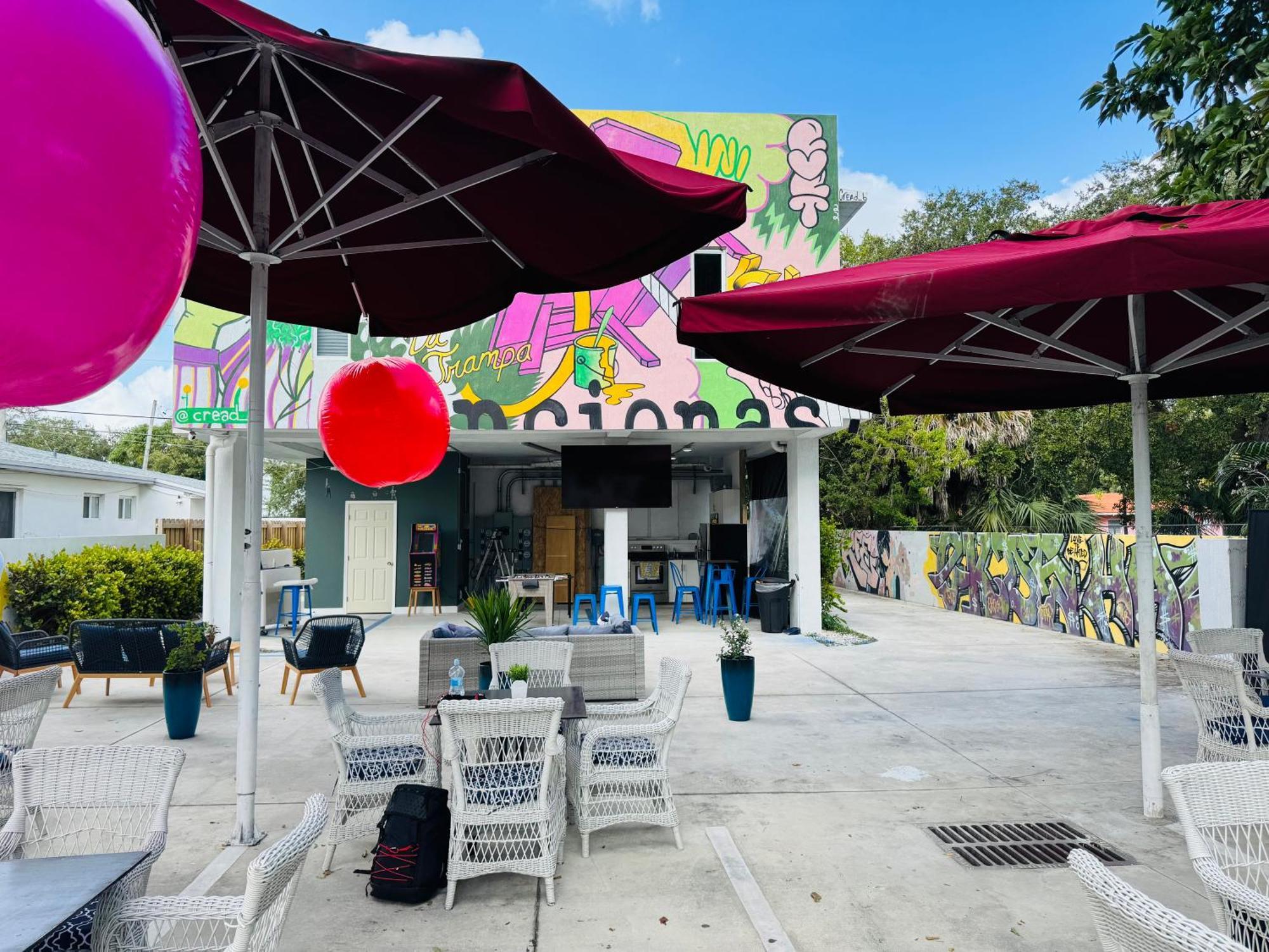 מיאמי Atrium Hostel Design District מראה חיצוני תמונה
