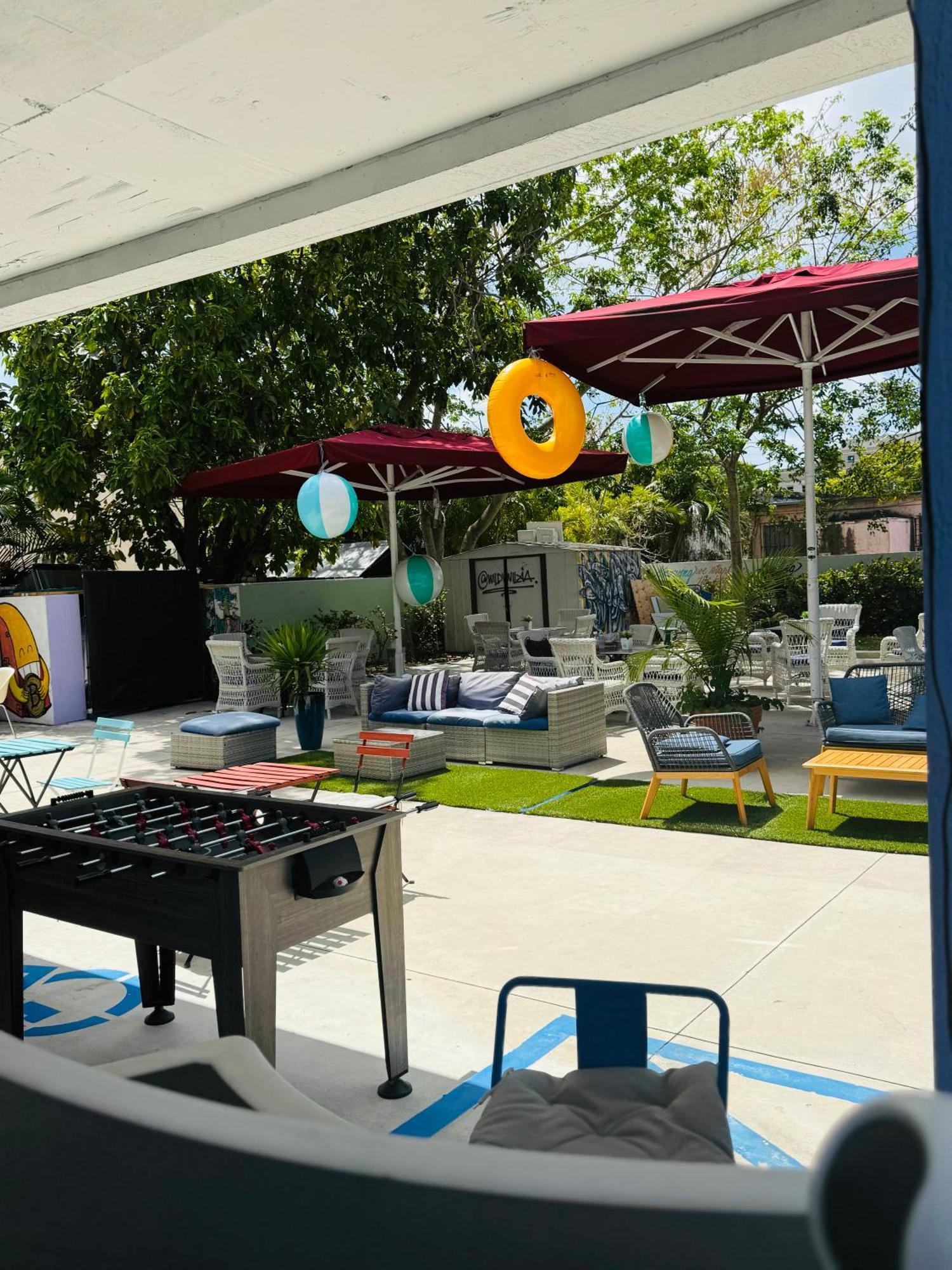 מיאמי Atrium Hostel Design District מראה חיצוני תמונה
